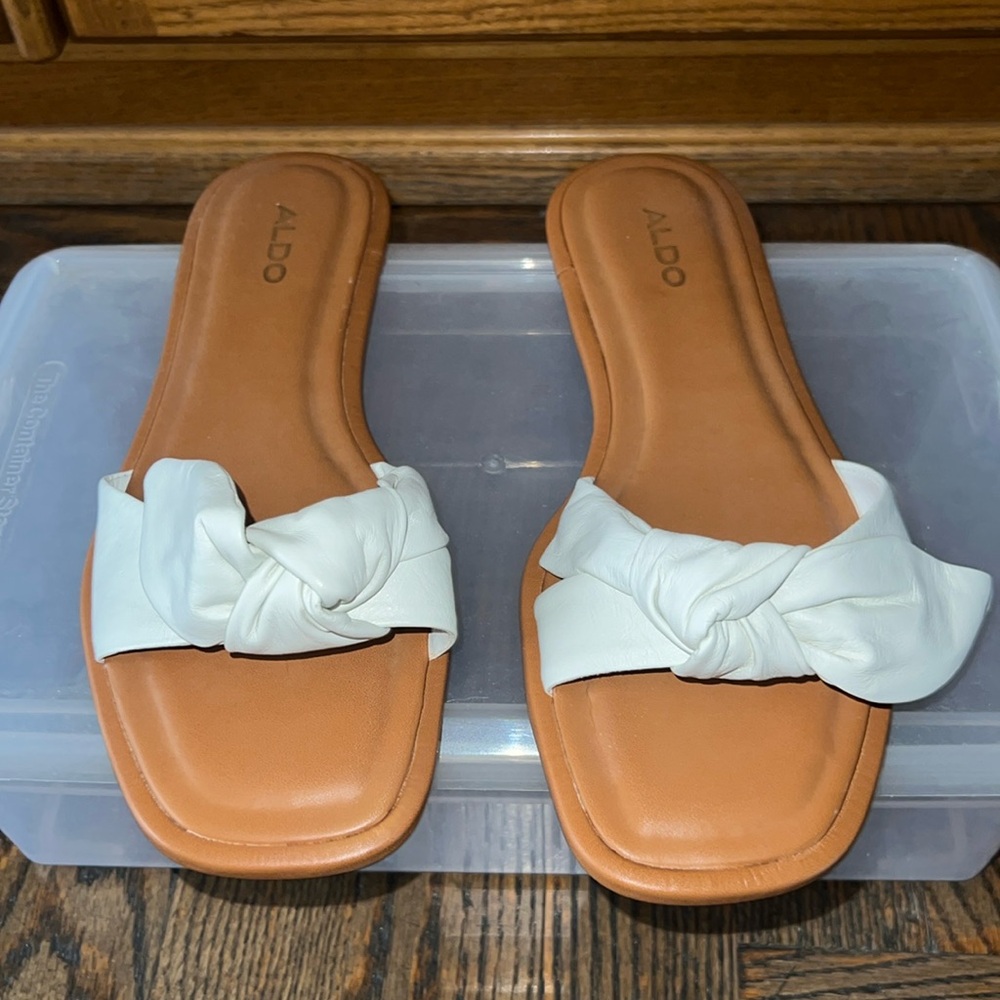 Brand New Aldo Carranaria Sandals 7.5